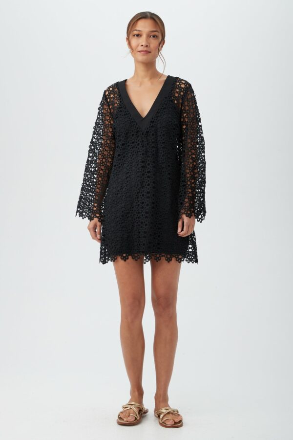 Trina Turk Swim Women's Chateau Lace Long Sleeve V-Neck Swim Cover-Up Dress / Black