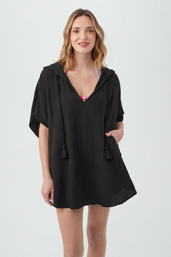 Trina Turk Swim Women's Serene Bubble Gauze Short Sleeve Poncho Swim Cover-Up / Black