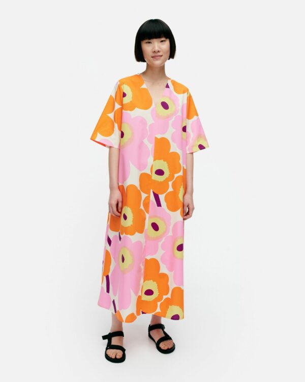 Kellotus Unikko by marimekko