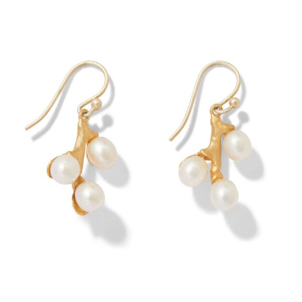 The MET | Willow Catkins Pearl Drop Earrings