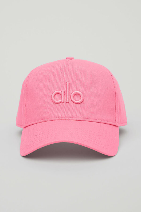 Alo Yoga | District Trucker Hat in Candy Pink