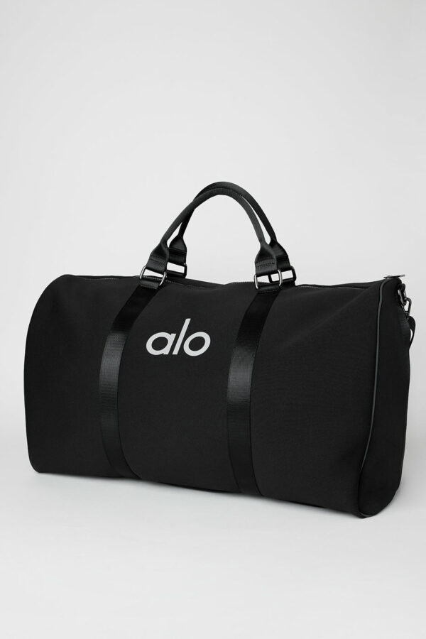 Alo Yoga | Large Traverse Duffle Bag in Black/Silver