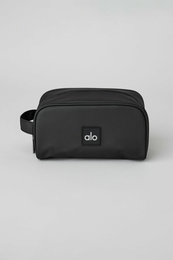 Alo Yoga | All In Dopp Kit Bag in Black