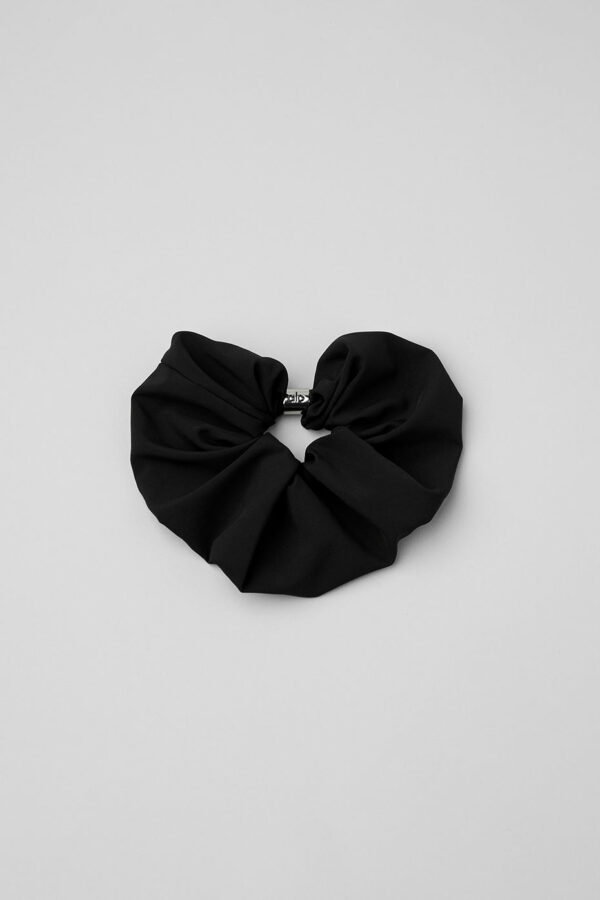 Alo Yoga | Bead It Oversized Scrunchie in Black