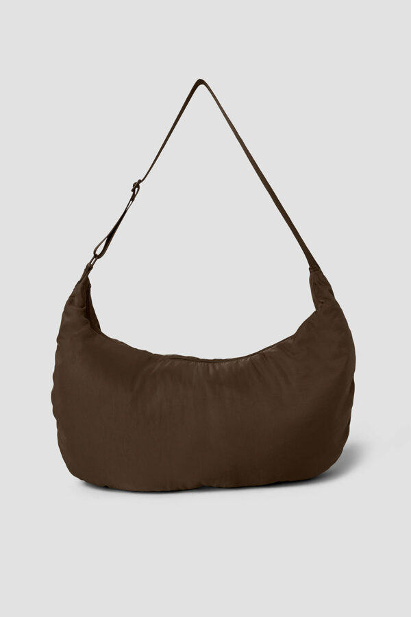 Alo Yoga | Om The Go Gym Sling Bag in Espresso Brown