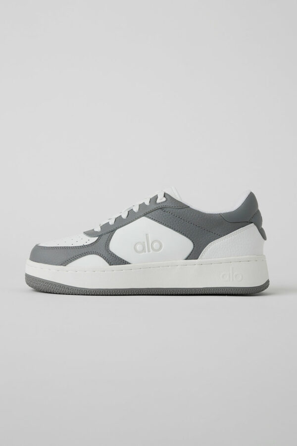 Alo Yoga | Alo Recovery Mode Sneaker in Grey/White