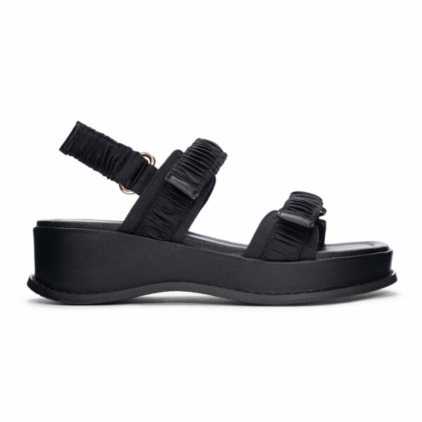 Cashy Casual Sandal for Women in Black | by Chinese Laundry