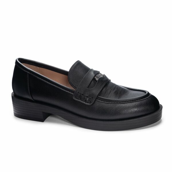 Porter Casual Loafer for Women in Black | by Chinese Laundry