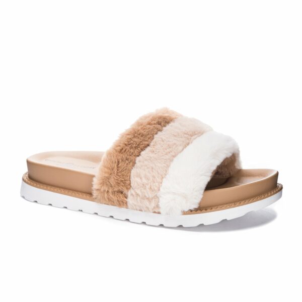 Treat Soft Casual Slide for Women in Beige, Size 9 | by Chinese Laundry