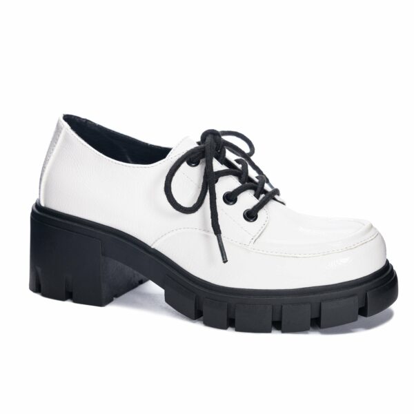 Noyz Oxford for Women in White | by Dirty Laundry