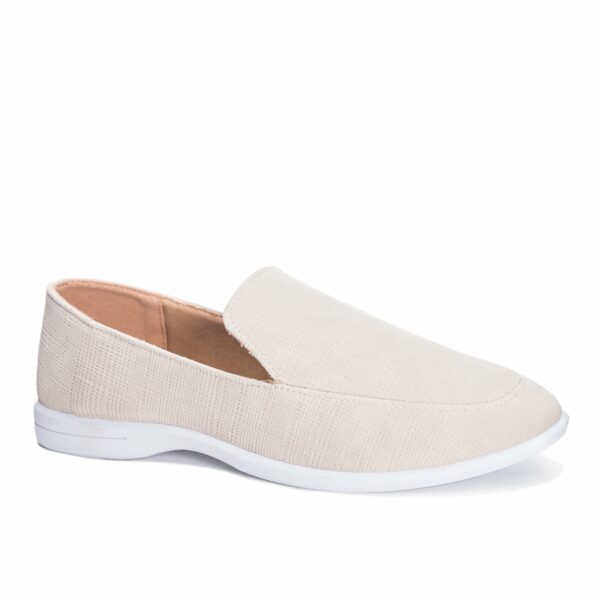 Calming Comfort Flat Loafers for Women in White | Cl By Laundry