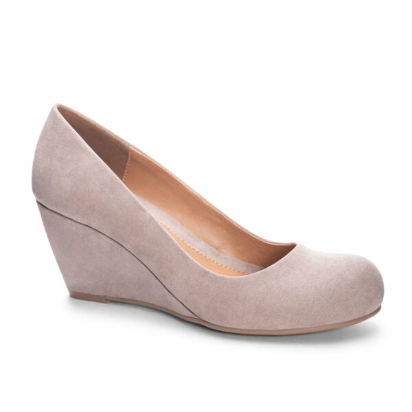 Nima Wedge Pump for Women in Taupe | Cl By Laundry