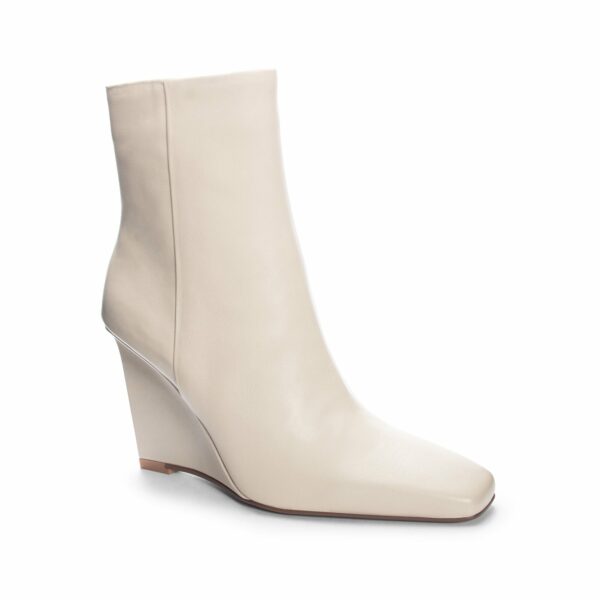 Olanna Dress Boot for Women in Cream | by 42 Gold