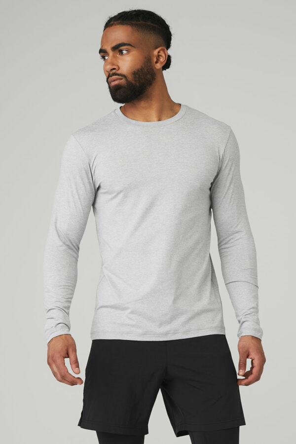 Alo Yoga | Conquer Reform Crewneck Long Sleeve Top in Athletic Heather Grey