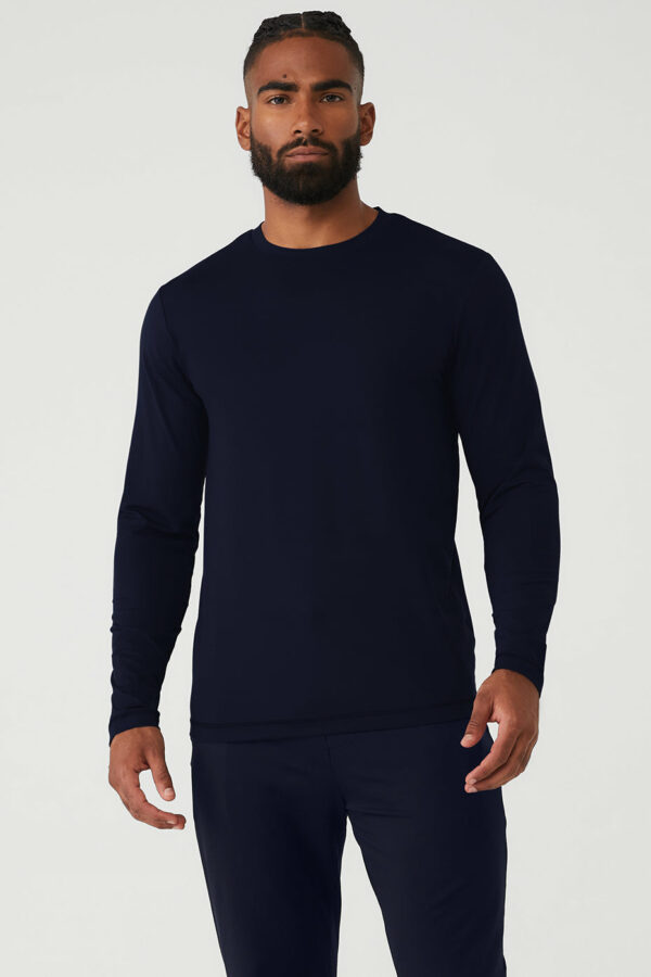 Alo Yoga | Conquer Reform Crewneck Long Sleeve Top in Navy Blue