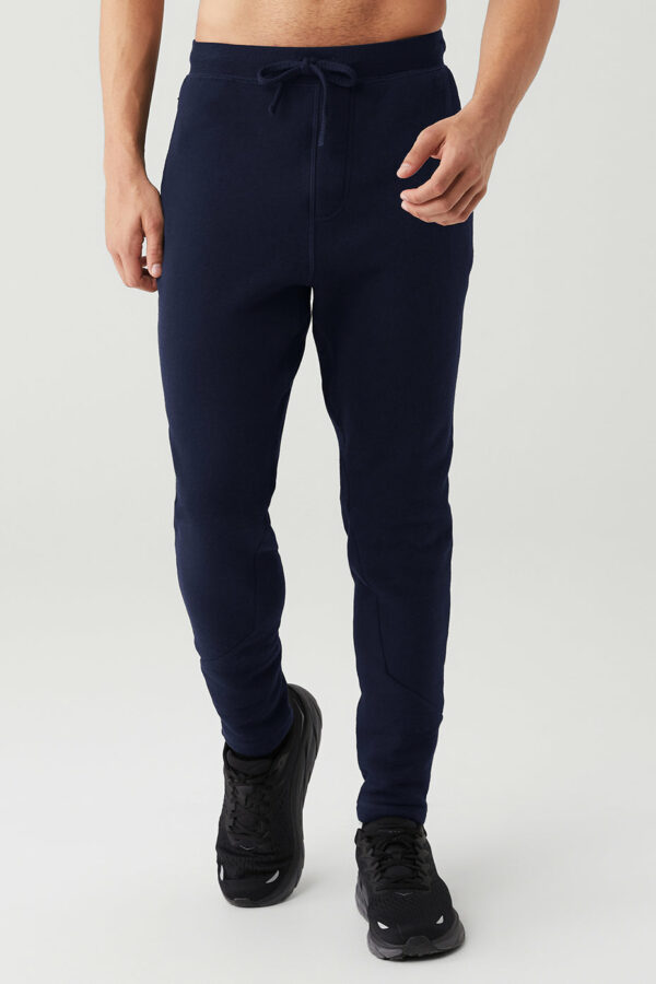 Alo Yoga | The Triumph Sweatpant in Navy Blue