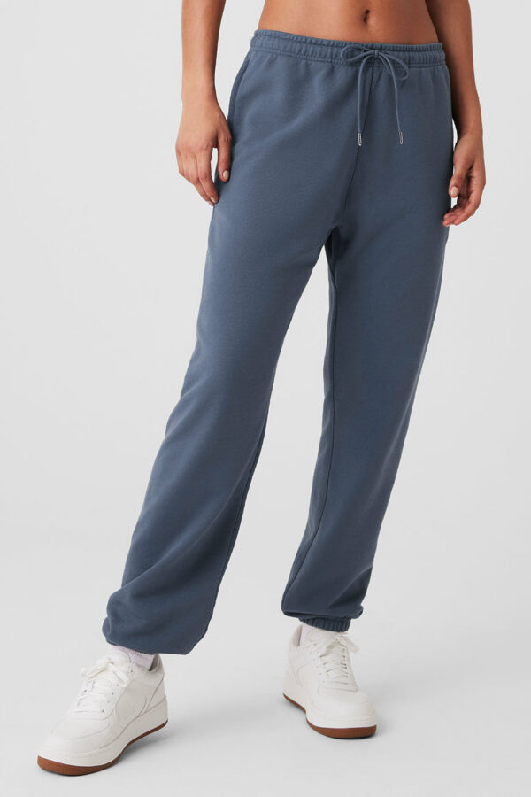 Alo Yoga | Chill Sweatpant in Bluestone