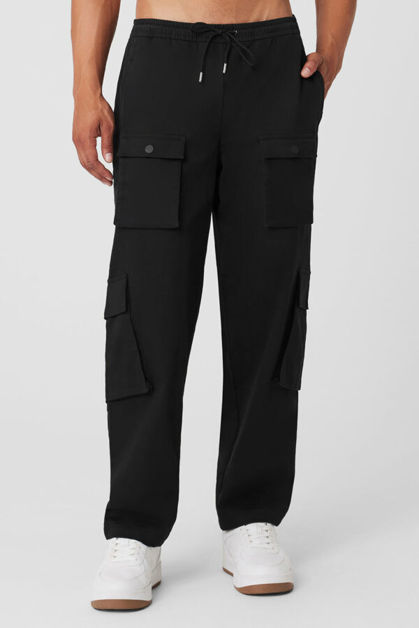 Alo Yoga | Northstar Cargo Pants in Black