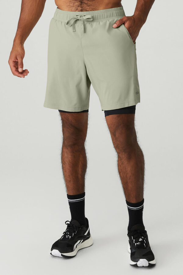 Alo Yoga | 7'' Unity 2 In 1 Short in Limestone Green