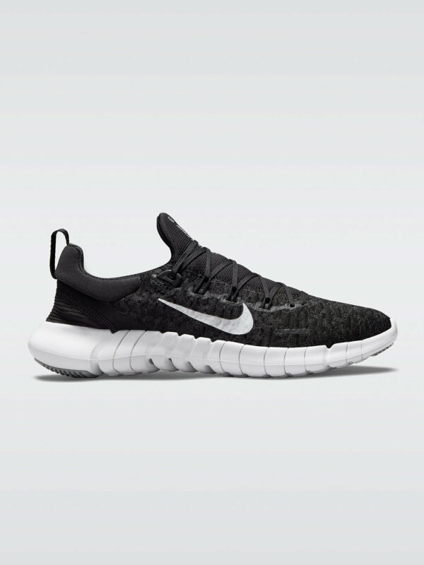 Nike Free Run 5.0 Sneaker - Black-White-dk Smoke Grey