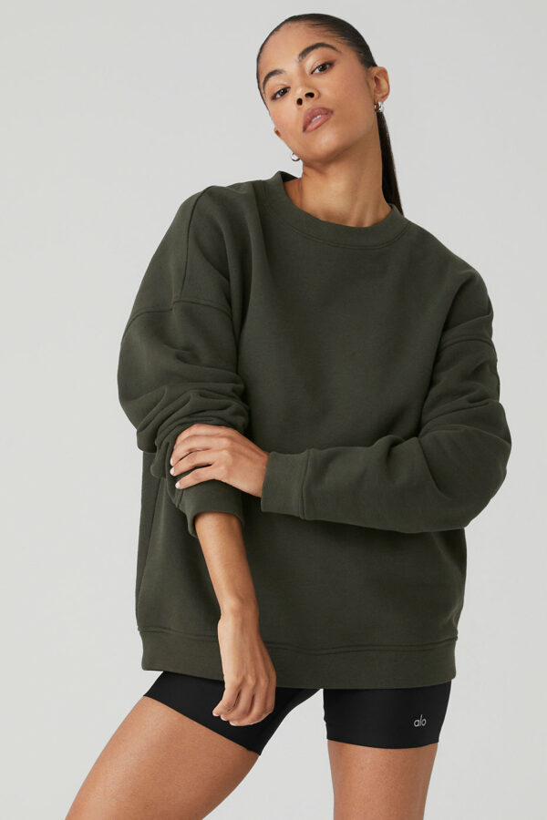 Alo Yoga | Renown Heavy Weight Crewneck Neck Pullover Top in Stealth Green