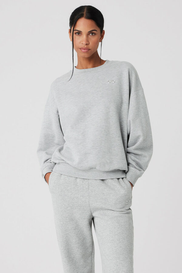 Alo Yoga | Accolade Crewneck Neck Pullover Top in Athletic Heather Grey