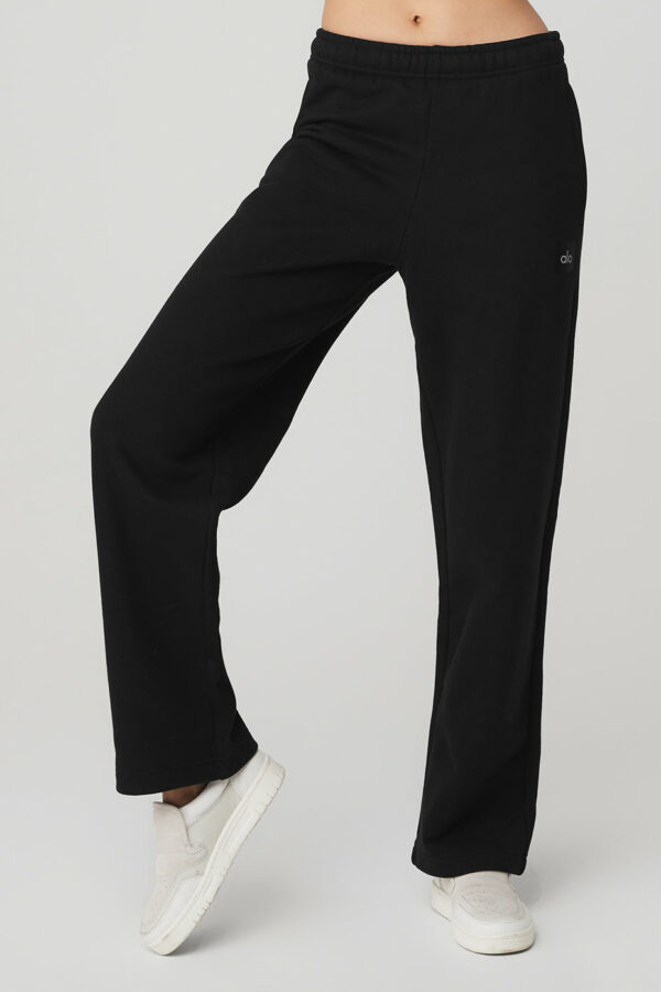 Alo Yoga | Renown Heavy Weight Sweatpant in Black