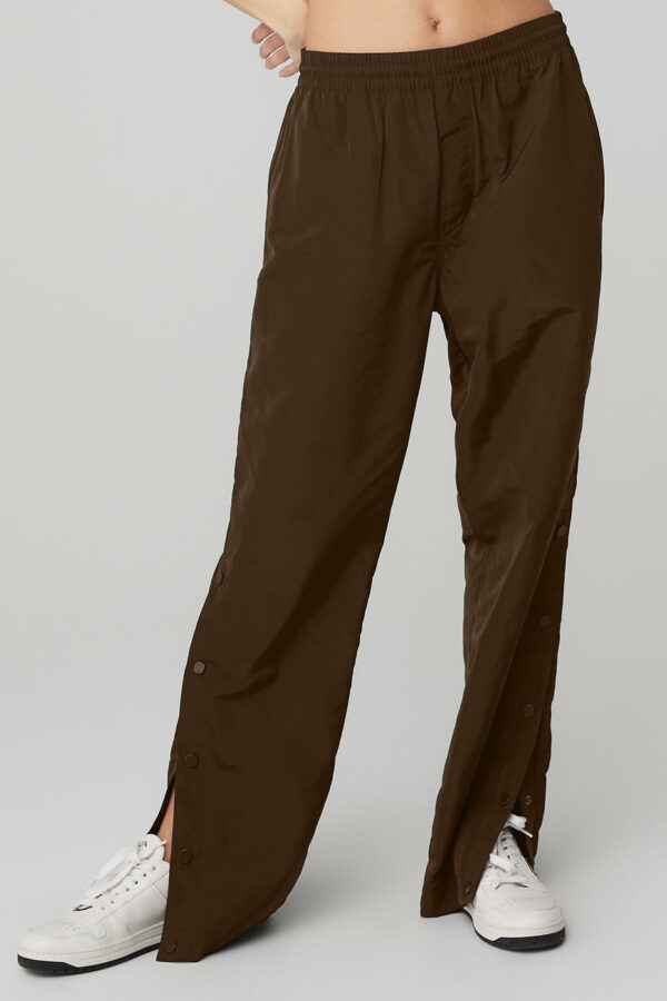 Alo Yoga | Legend Snap Pants in Espresso Brown