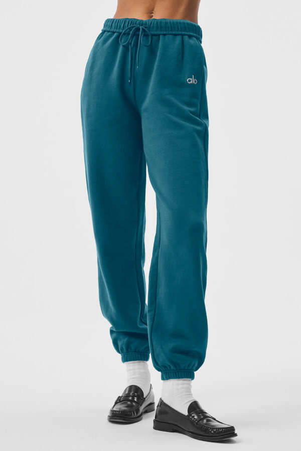 Alo Yoga | Accolade Sweatpant in Oceanic Teal Blue