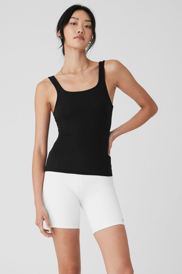 Alo Yoga | Ribbed Sea Coast Scoop Neck Tank Top in Black