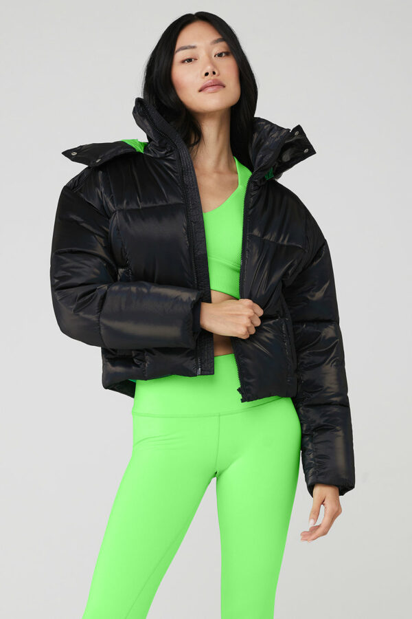 Alo Yoga | Pearlized Pristine Puffer Jacket in Black/Green Glow