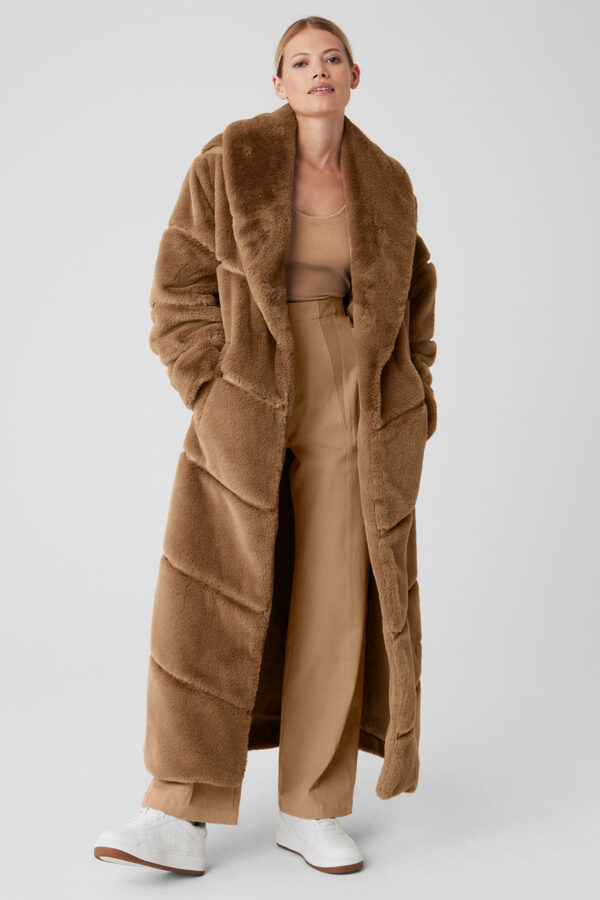 Alo Yoga | Faux Fur Cascade Jacket in Toasted Almond Beige