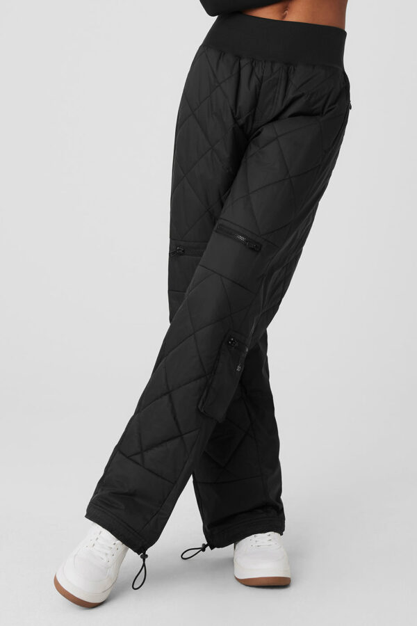 Alo Yoga | High-Waist Snowrider Puffer Pants in Black