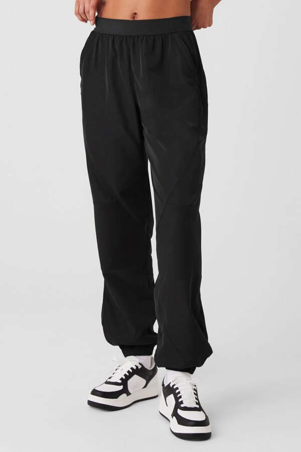 Alo Yoga | Mixed Media Reinvention Jogger Pants in Black