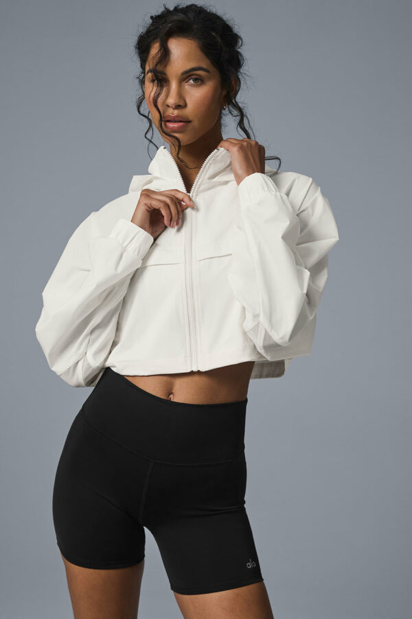 Alo Yoga | Cropped Playmaker Jacket in Ivory White