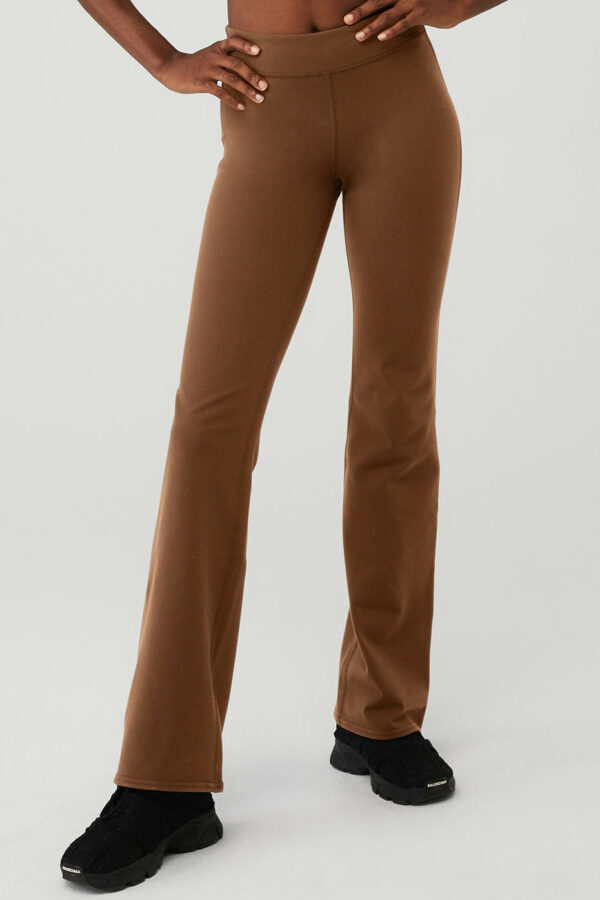 Alo Yoga | Airbrush Low-Rise Bootcut Legging in Cinnamon Brown