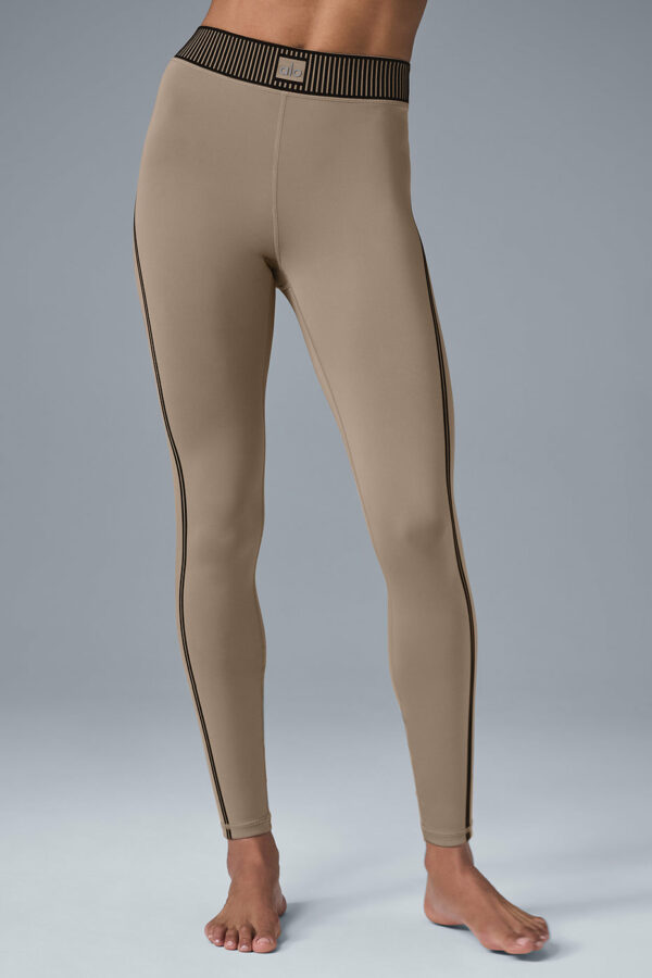 Alo Yoga | Airlift High-Waist 7/8 Line Up Legging in Gravel Beige