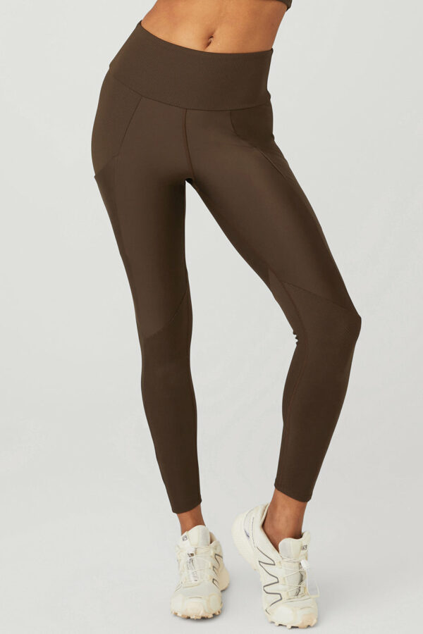 Alo Yoga | Ribbed Airlift High-Waist 7/8 Enchanted Legging in Espresso Brown