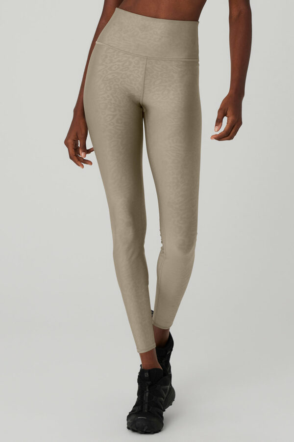 Alo Yoga | Airlift High-Waist Leopard Debossed Legging in Gravel Beige