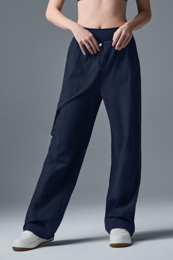 Alo Yoga | Megastar Cargo Pants in Navy Blue