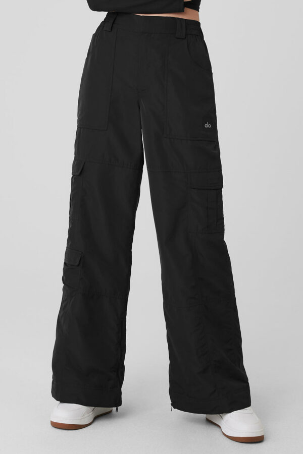 Alo Yoga | High-Waist Ski-Moto Puffer Pants in Black