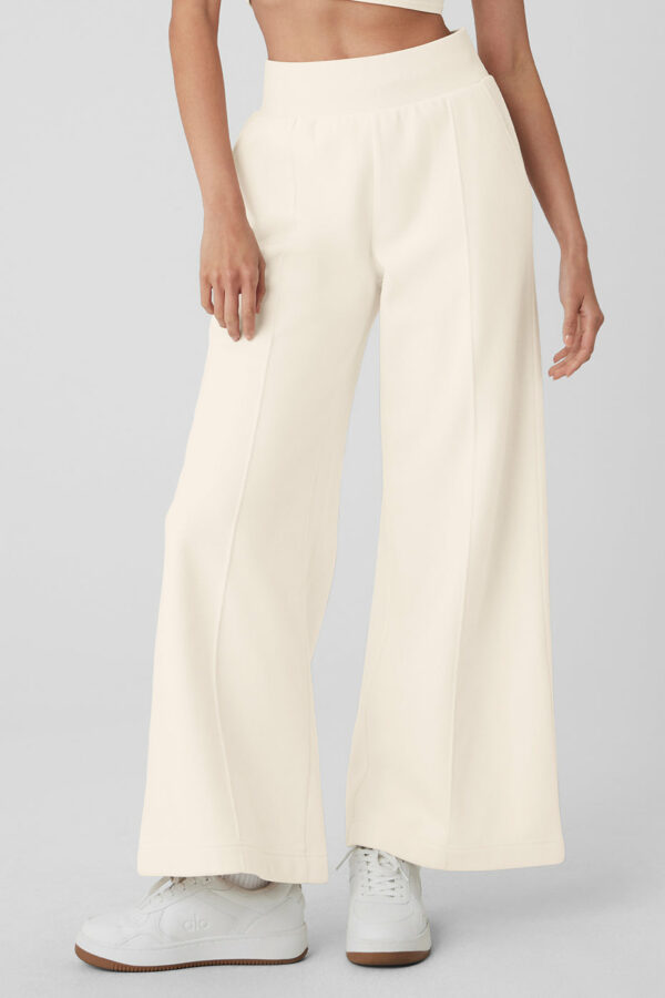 Alo Yoga | Polar Fleece High-Waist Snowdrift Wide Leg Pants in Ivory White