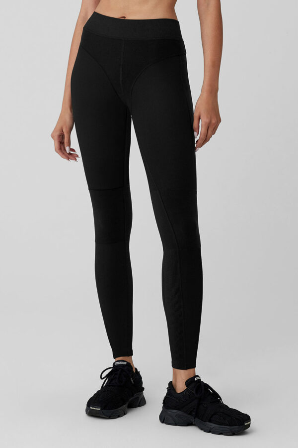 Alo Yoga | Alosoft High-Waist Head Start Legging in Black