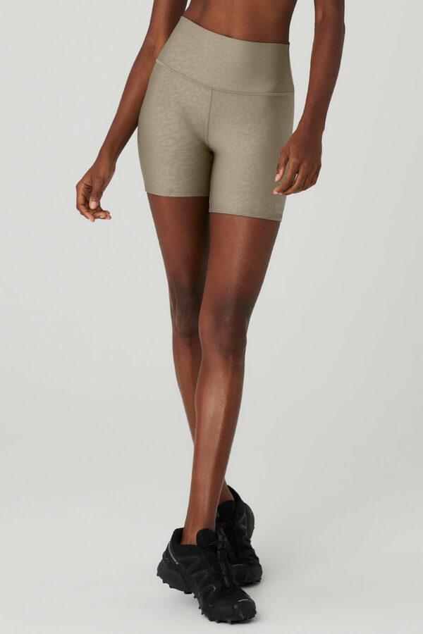 Alo Yoga | 5" Airlift High-Waist Leopard Debossed Biker Short in Gravel Beige