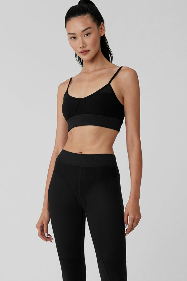 Alo Yoga | Alosoft Head Start Bra in Black