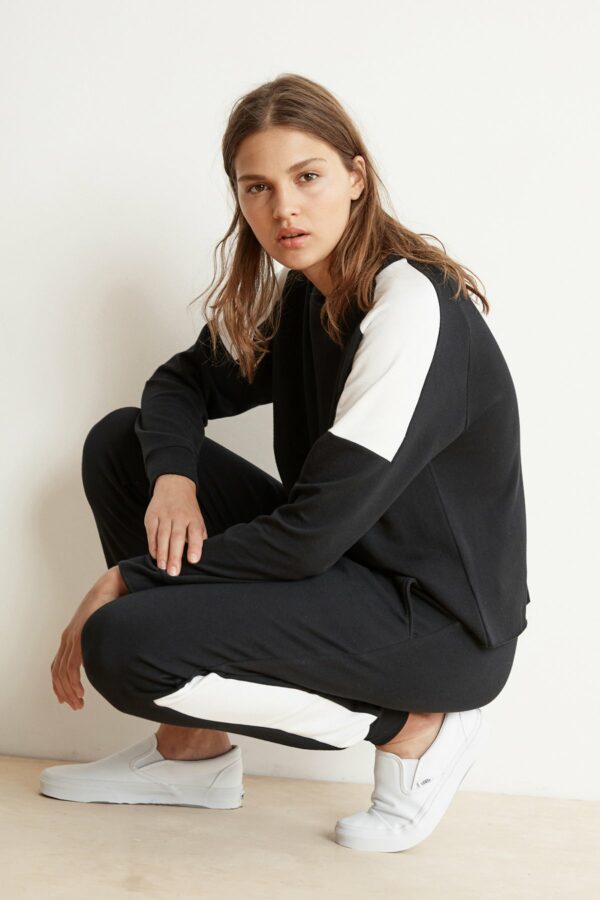 Velvet by Graham & Spencer | Bryn Luxe Fleece Colorblock Pullover (L), Velvet by Graham & Spencer