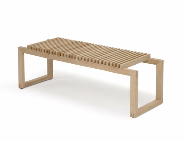 Skagerak by Fritz Hansen | Cutter Bench 48" - Oak