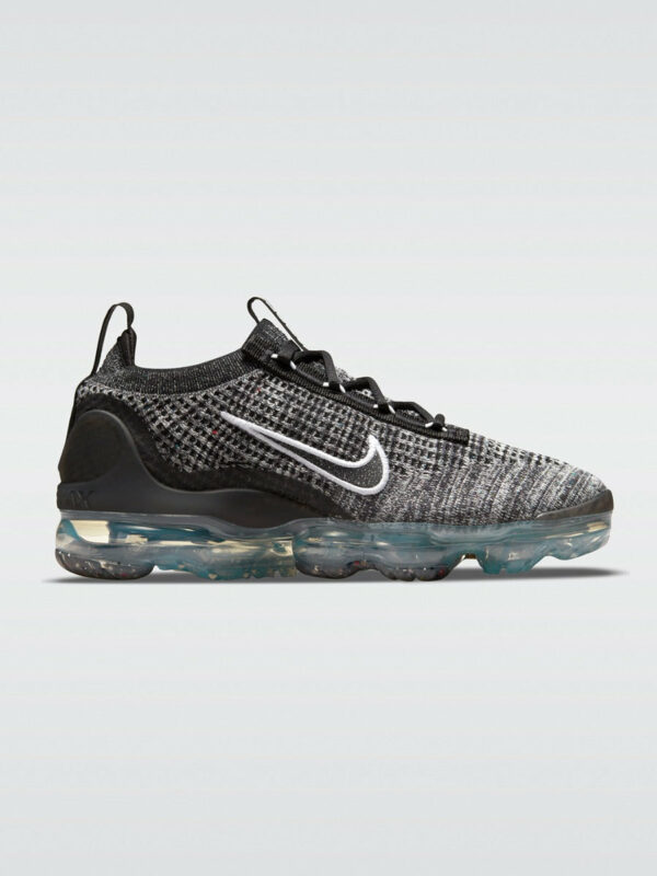 Nike Air Vapormax 2021 Flyknit Sneaker - Black/Black-White-Metallic Silver