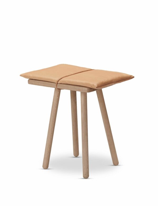 Skagerak by Fritz Hansen | Georg Jubilee Stool