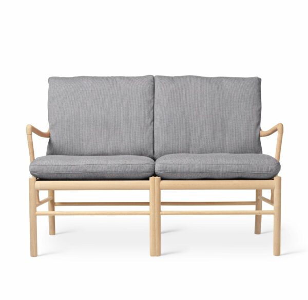 Carl Hansen & Son | OW149-2 Colonial Sofa